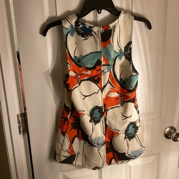 Akemi + Kin Cute Dressy Top Size Small - Picture 2 of 2